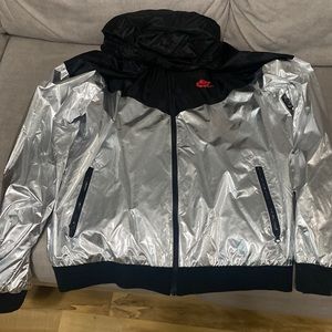 Nike windbreaker. Used size large